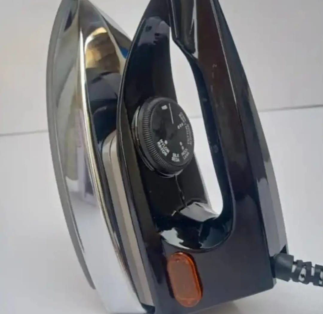 Electric Dry Iron for Clothes - Image 3